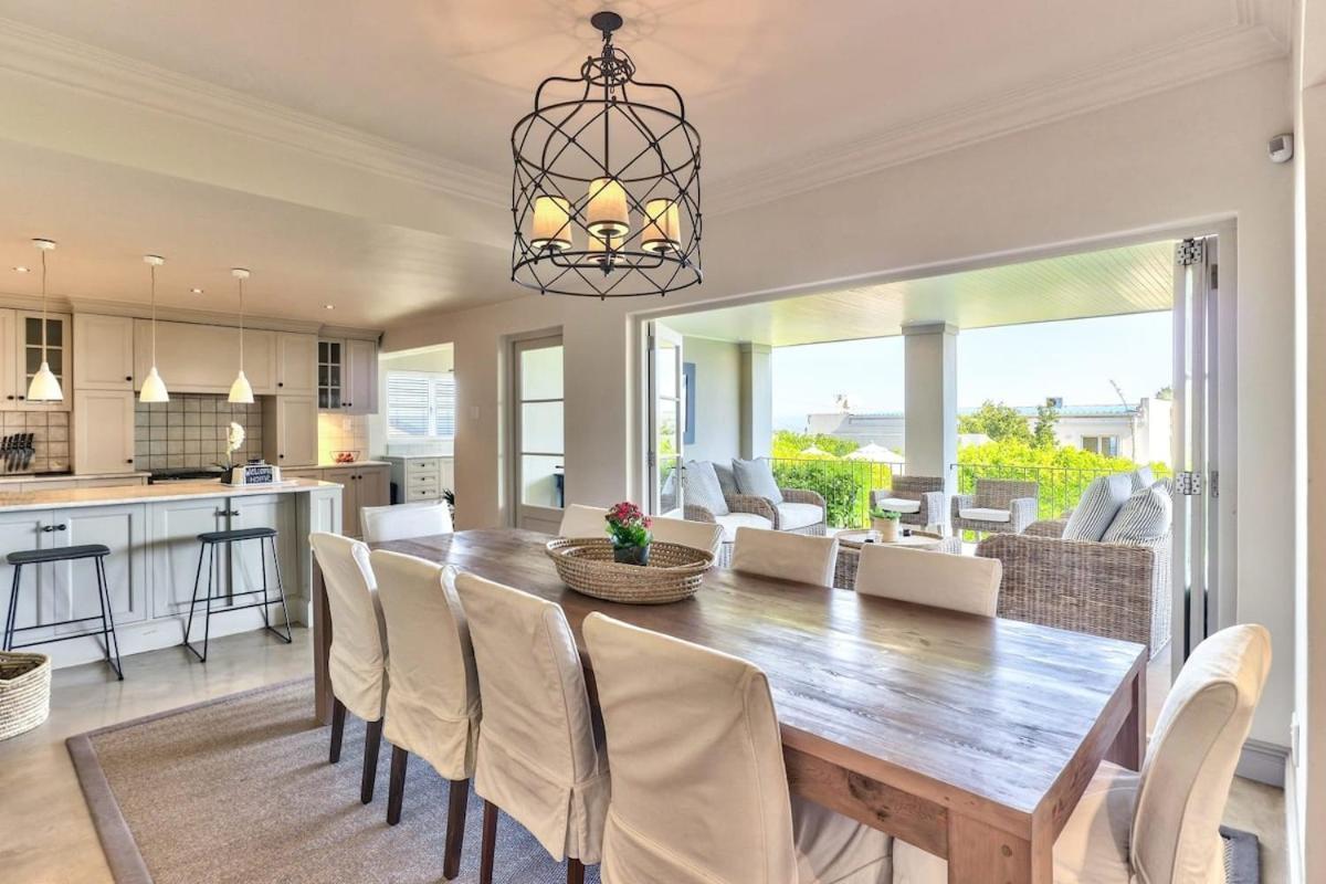 קייפטאון Lush Family Home In Prestigious Area מראה חיצוני תמונה