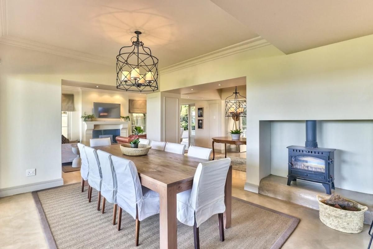 קייפטאון Lush Family Home In Prestigious Area מראה חיצוני תמונה
